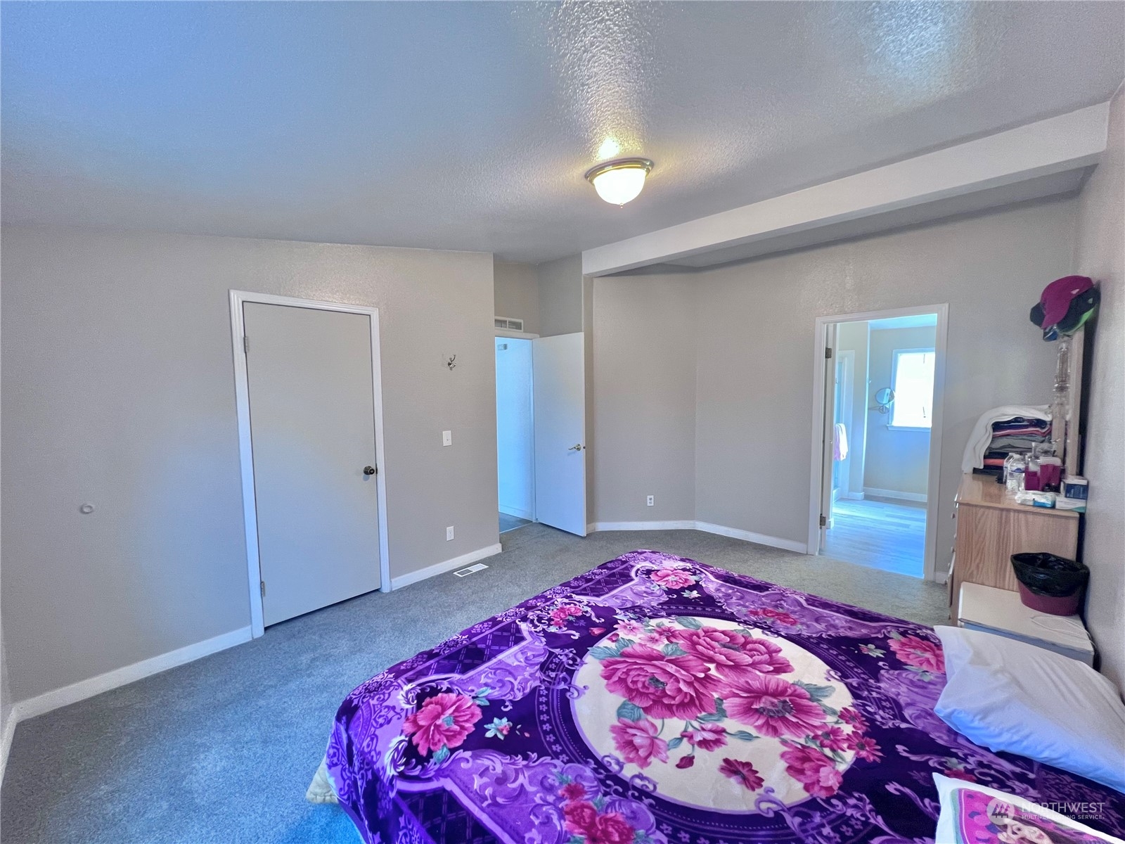 12908 Prairie Circle E