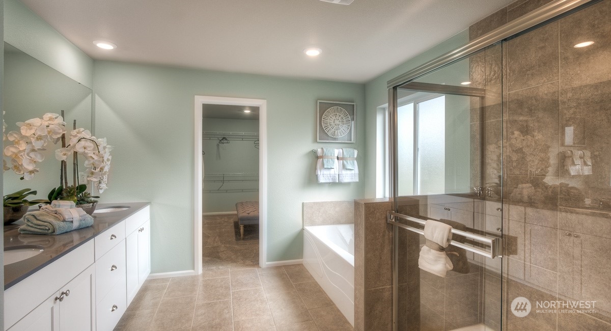 610 SW 126th Street #9