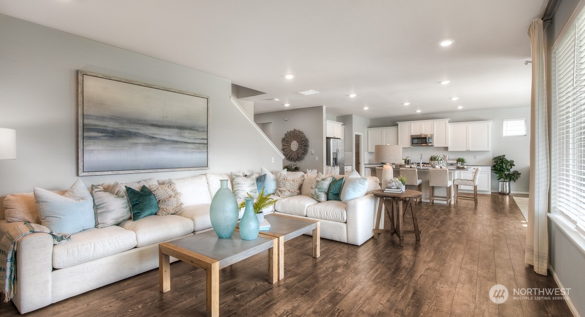 610 SW 126th Street #9