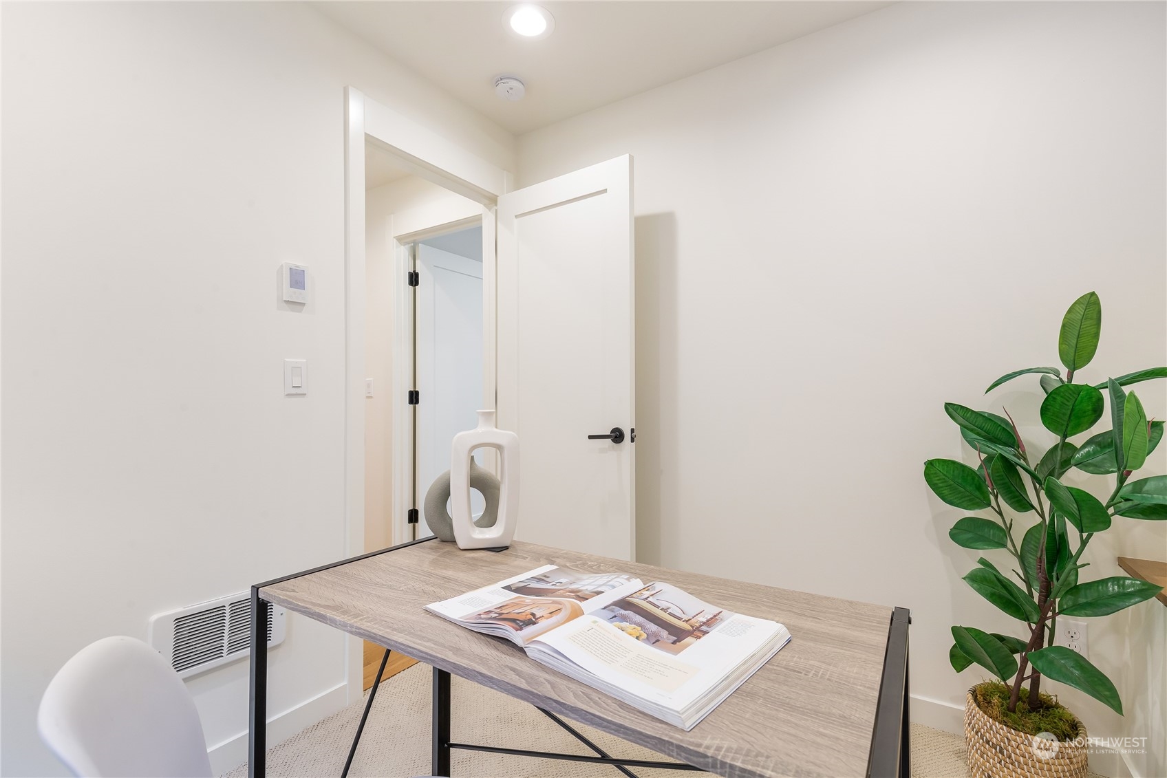 7320 16th Avenue NW Unit: 3