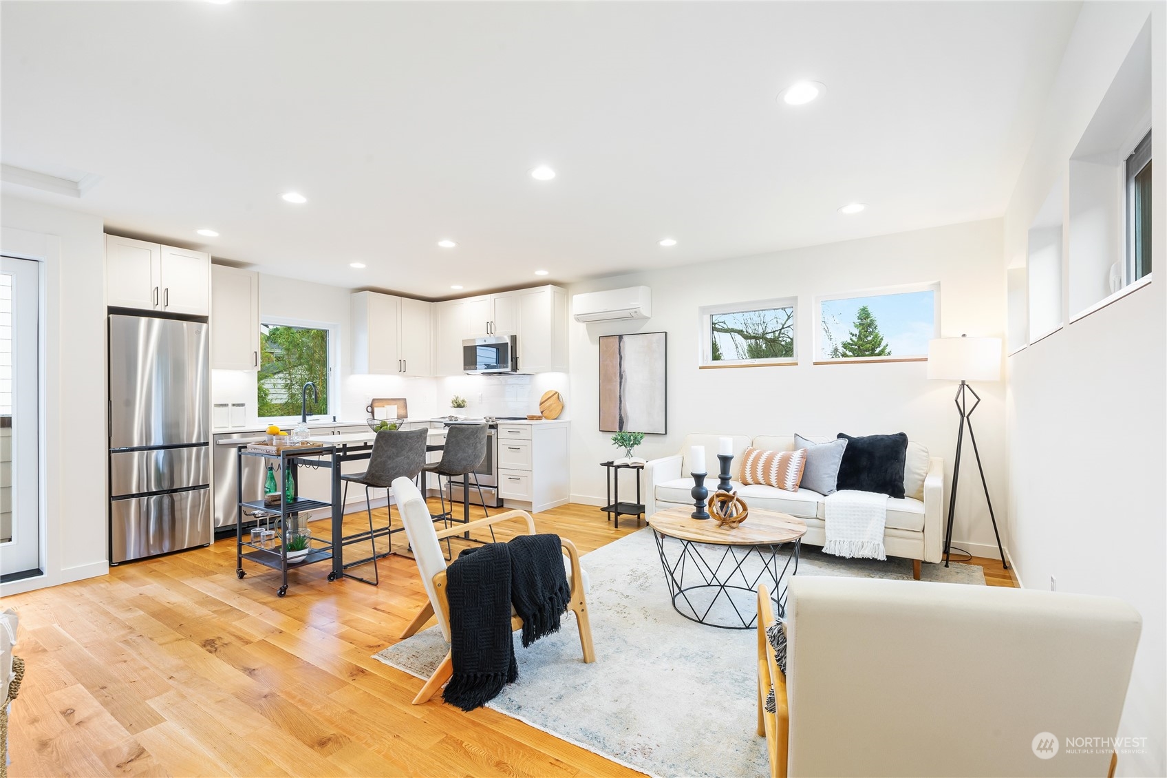 7320 16th Avenue NW Unit: 3