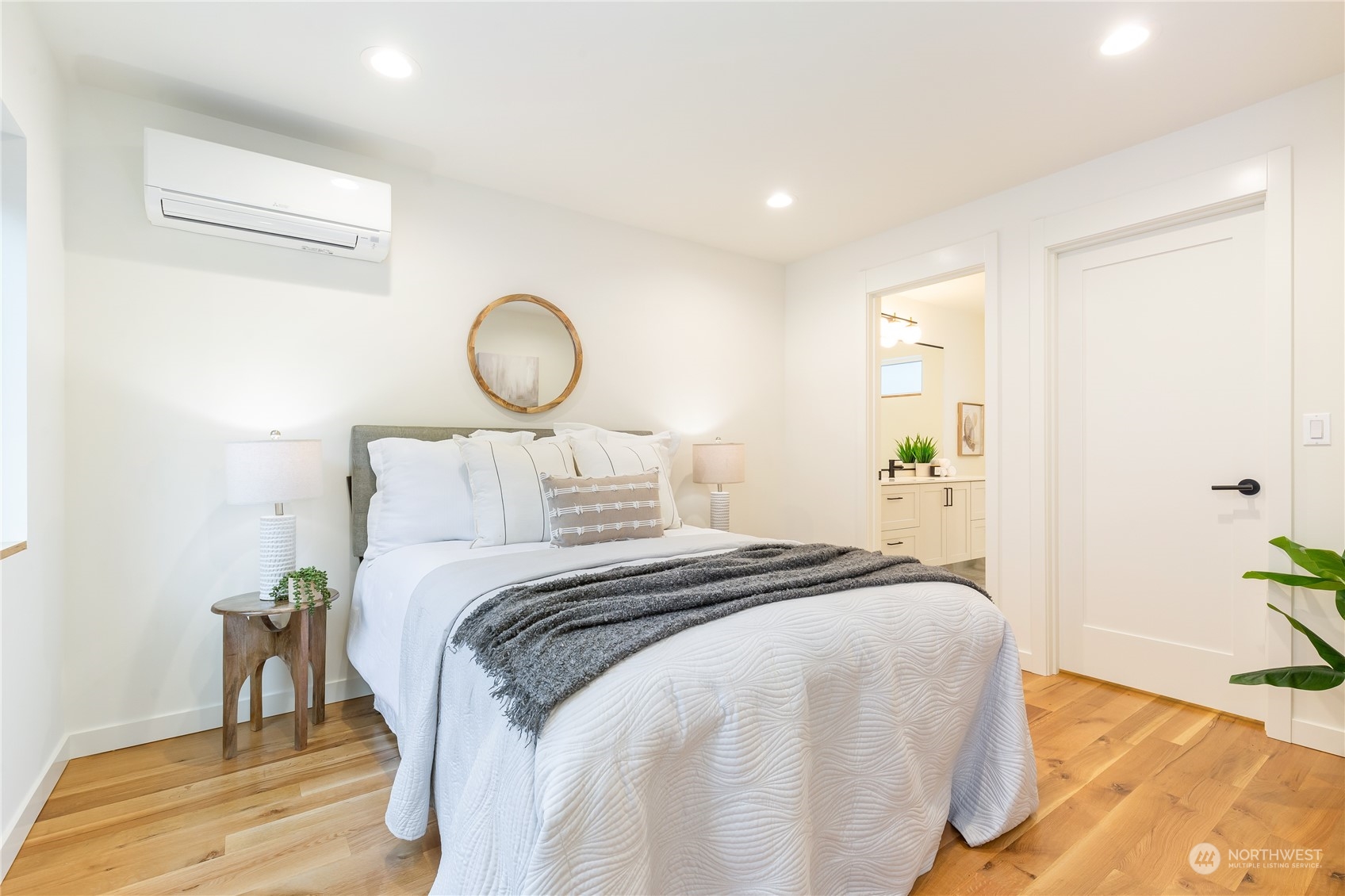 7320 16th Avenue NW Unit: 3