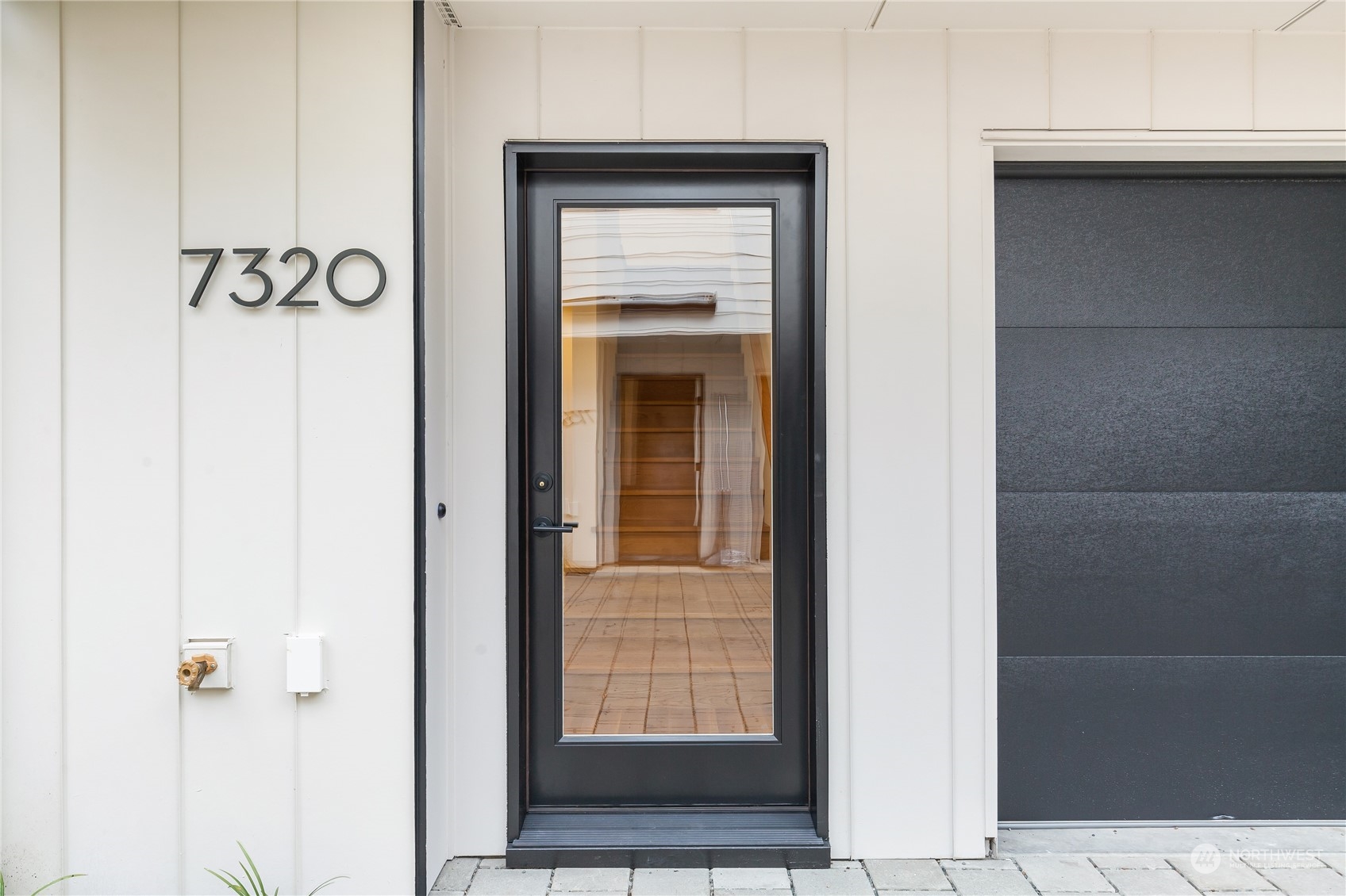 7320 16th Avenue NW Unit: 3