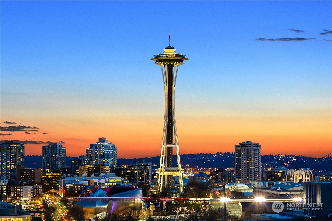 2240 Fairview Avenue E Unit: B