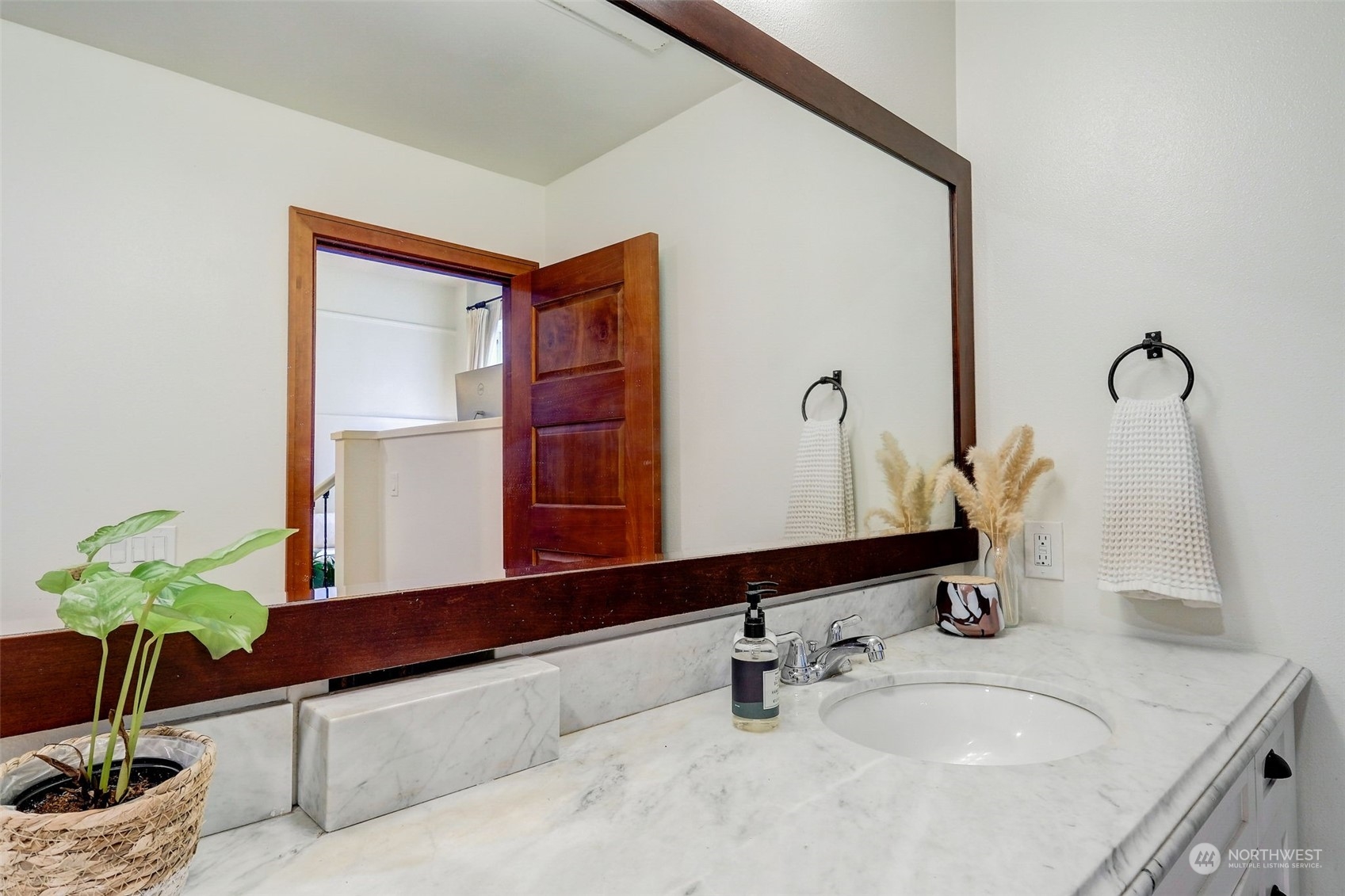 201 Galer Street Unit: 331