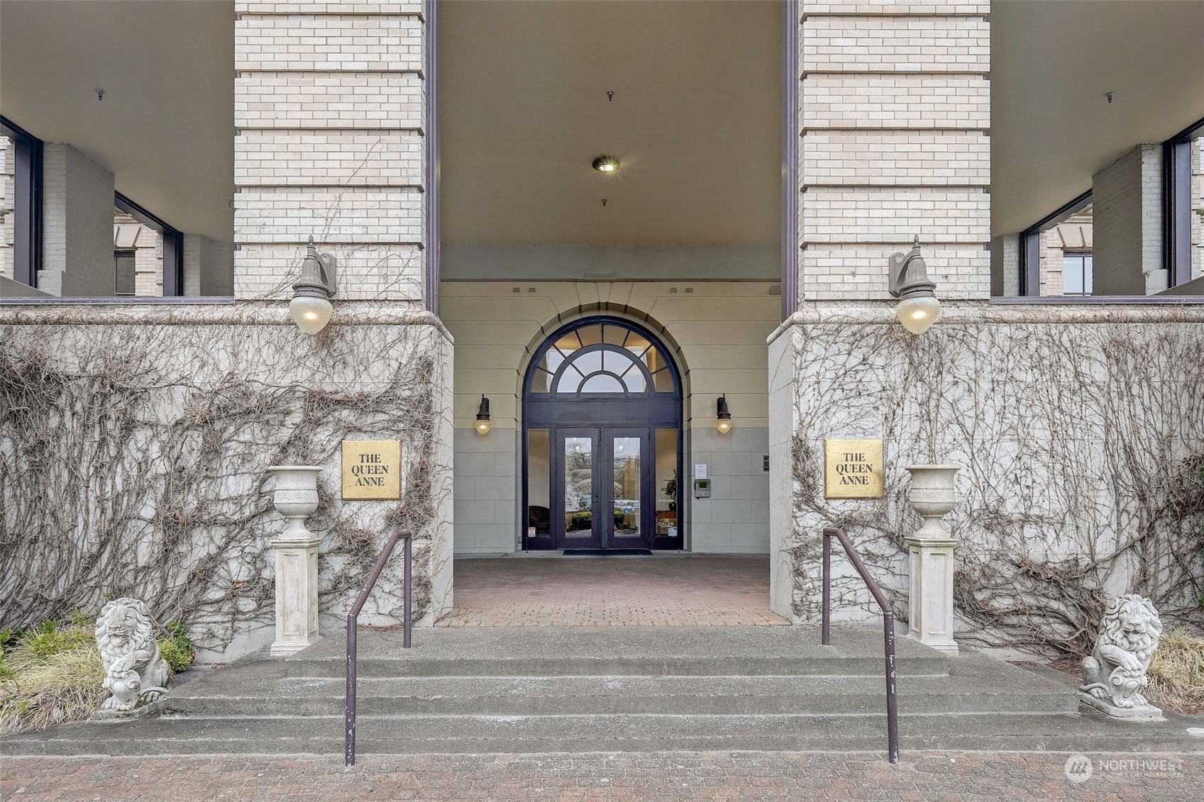 201 Galer Street Unit: 331