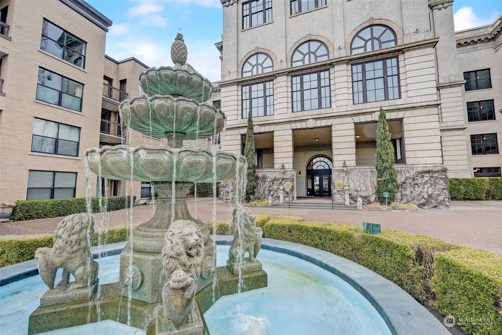 201 Galer Street Unit: 331