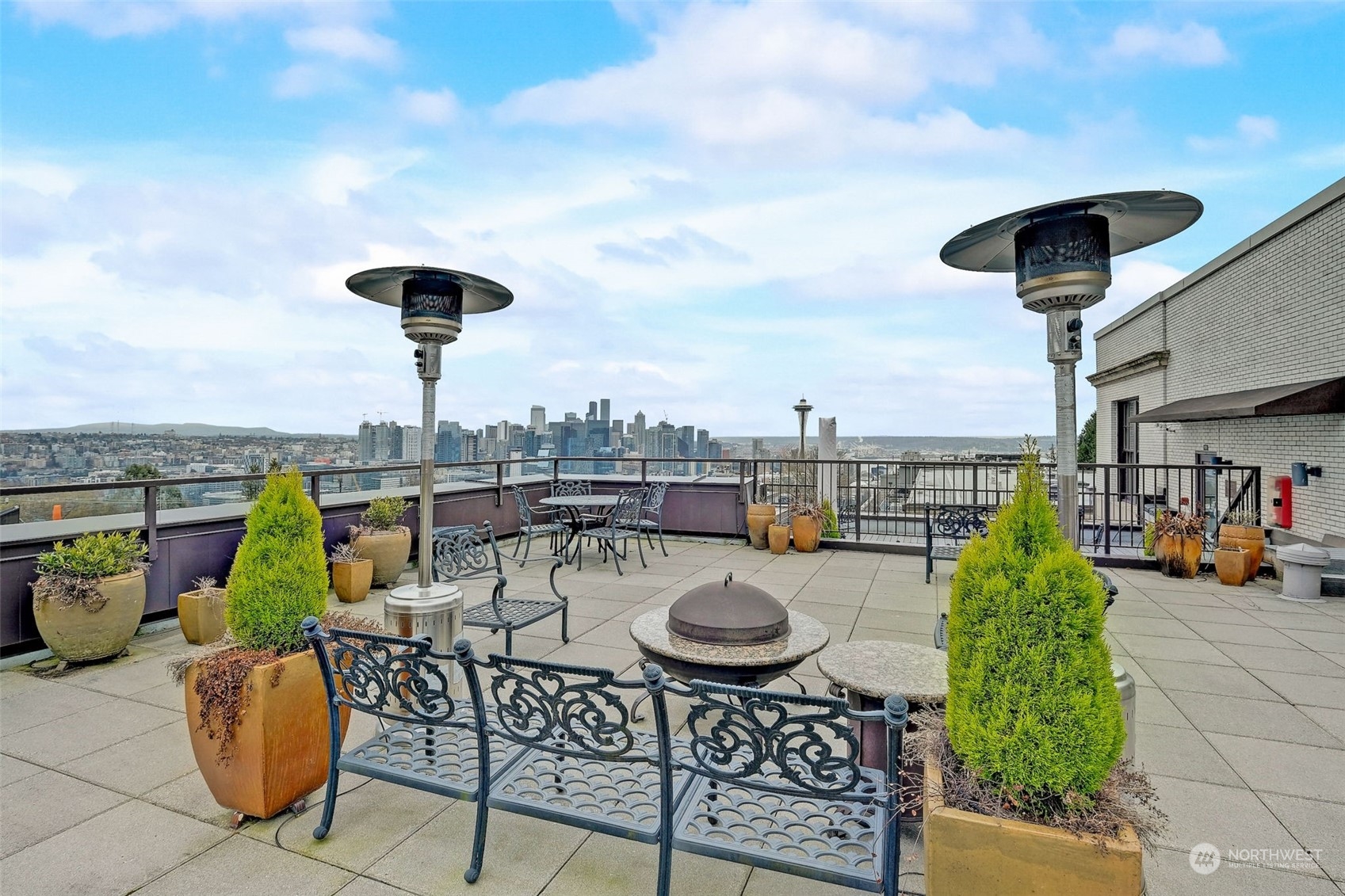 201 Galer Street Unit: 331