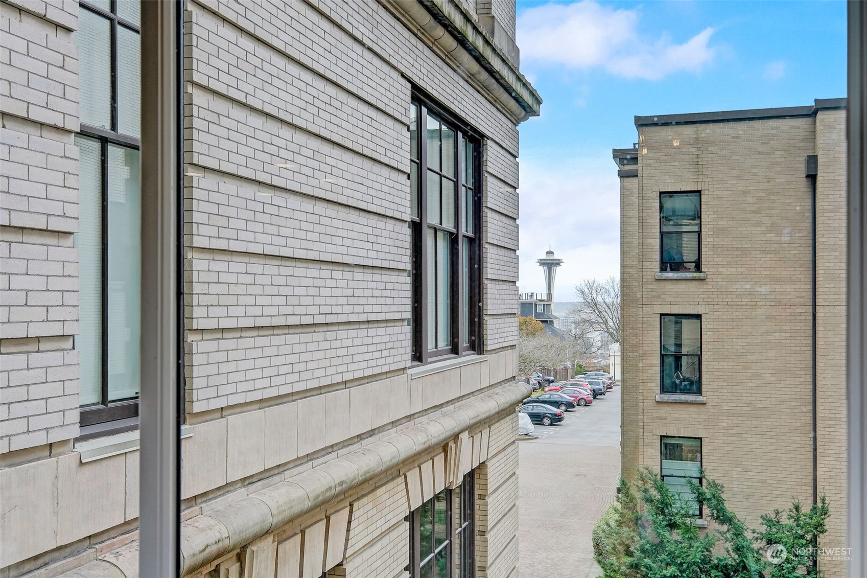 201 Galer Street Unit: 331