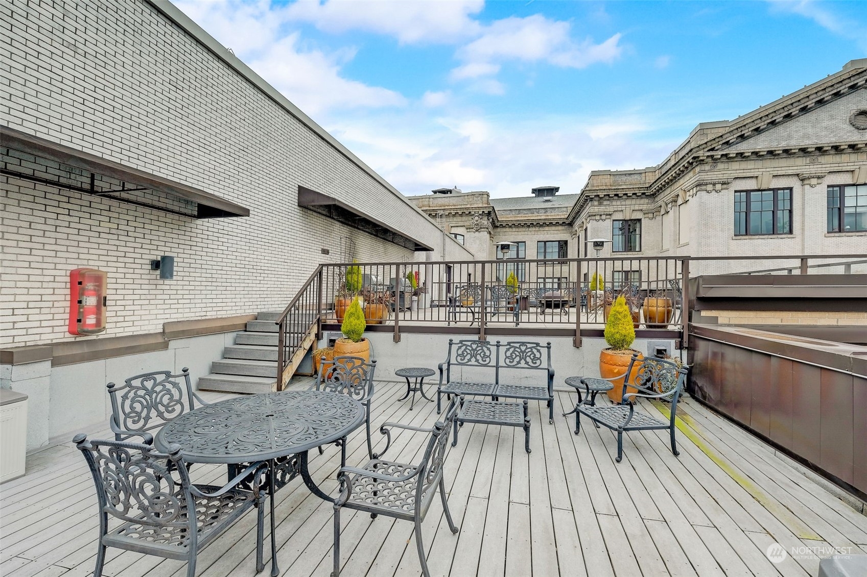 201 Galer Street Unit: 331