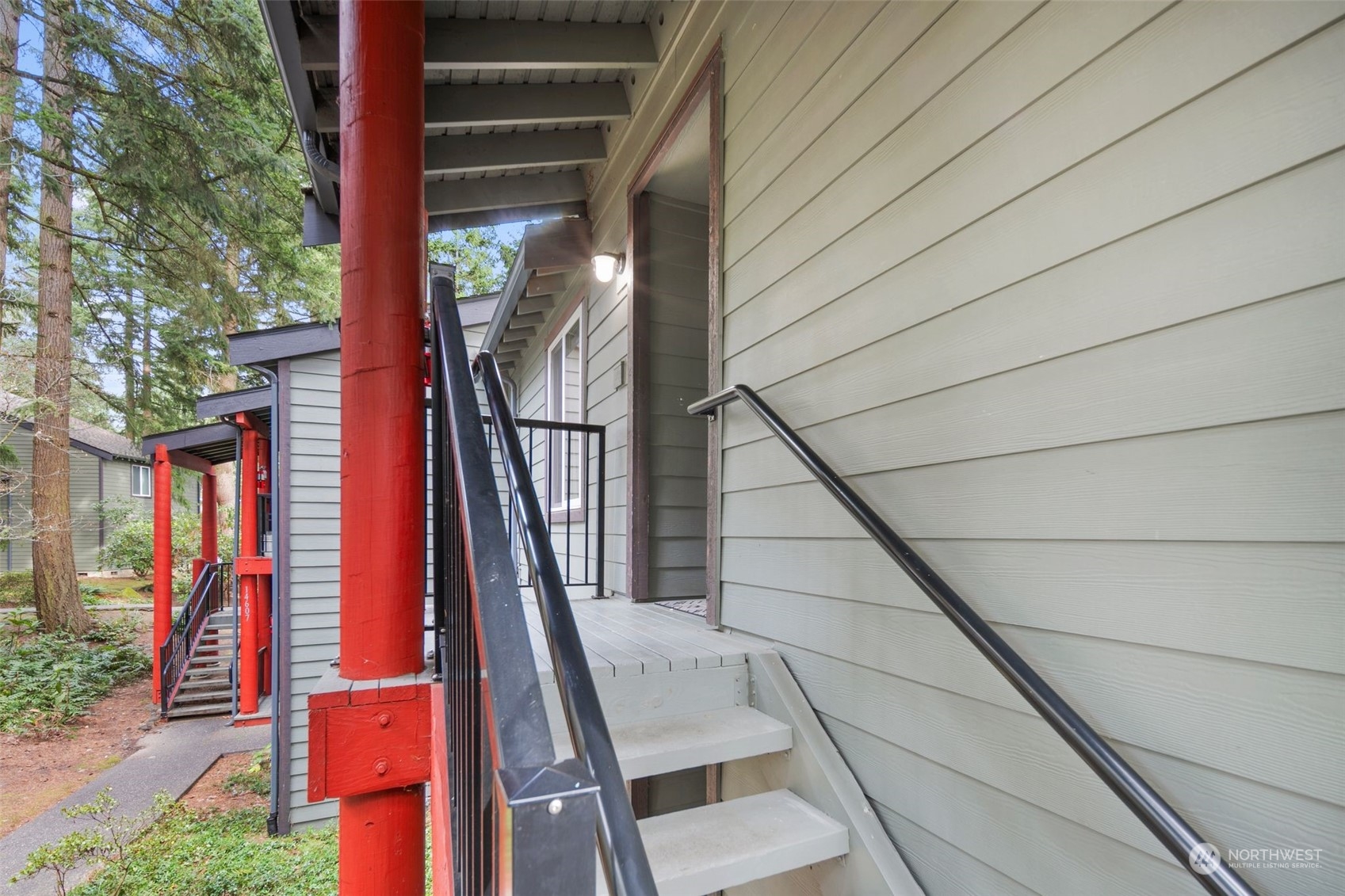 14605 NE 30th Place Unit: 12-D