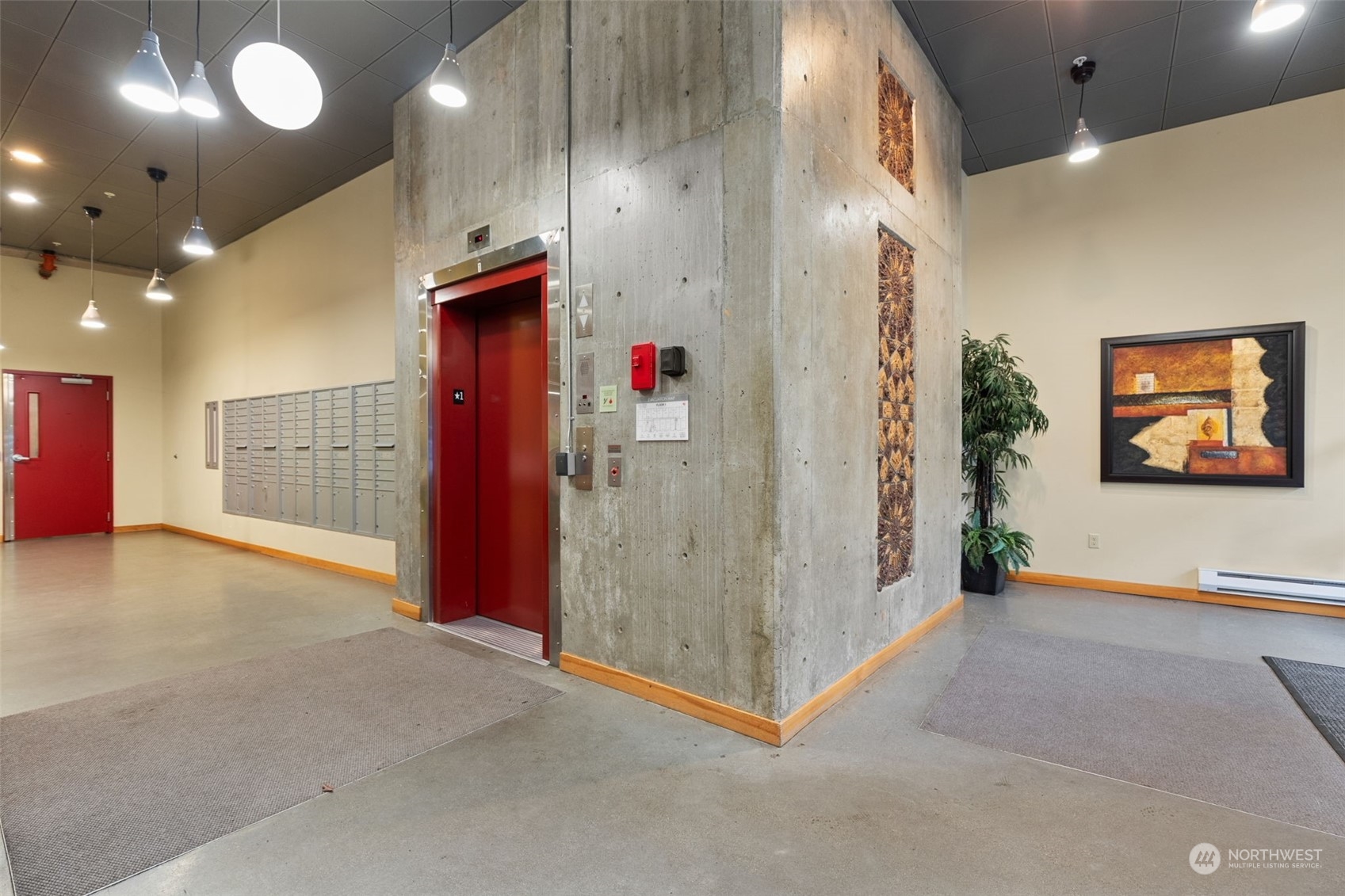 827 Hiawatha Place S Unit: 416