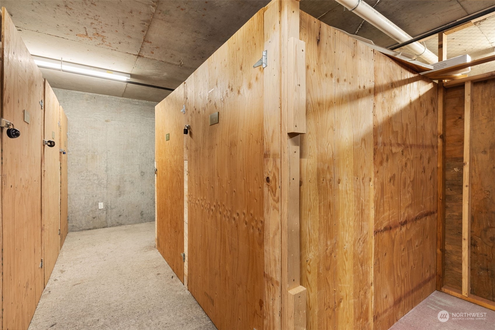 827 Hiawatha Place S Unit: 416