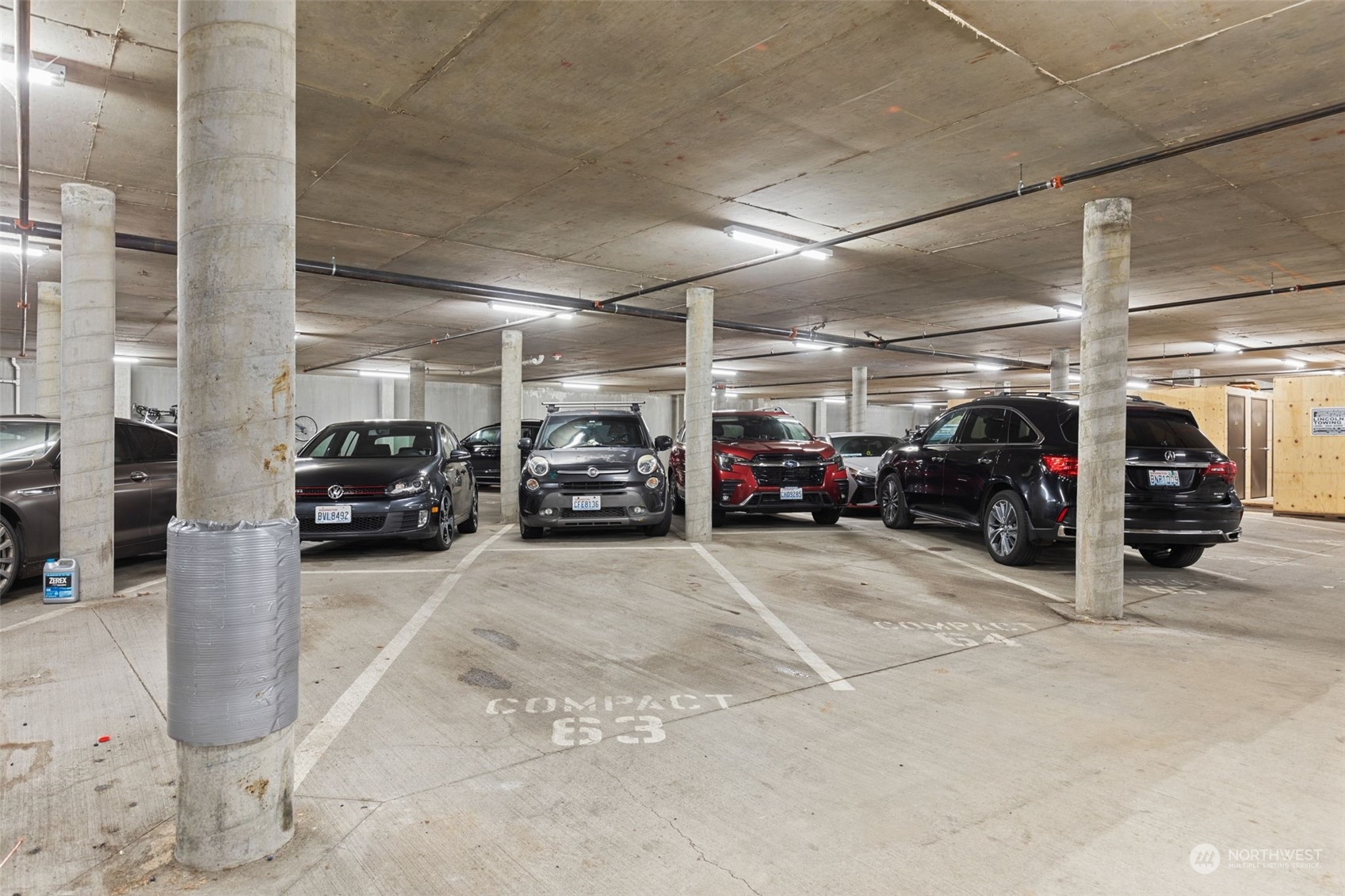 827 Hiawatha Place S Unit: 416