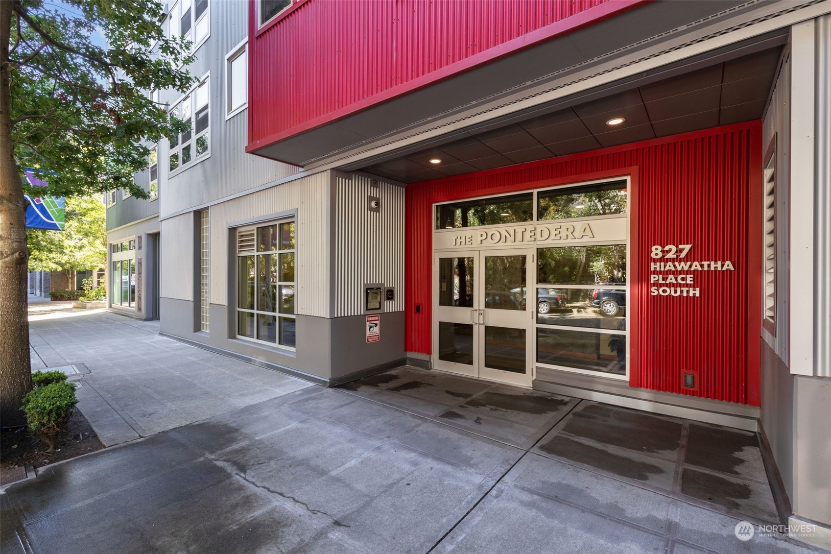 827 Hiawatha Place S Unit: 416