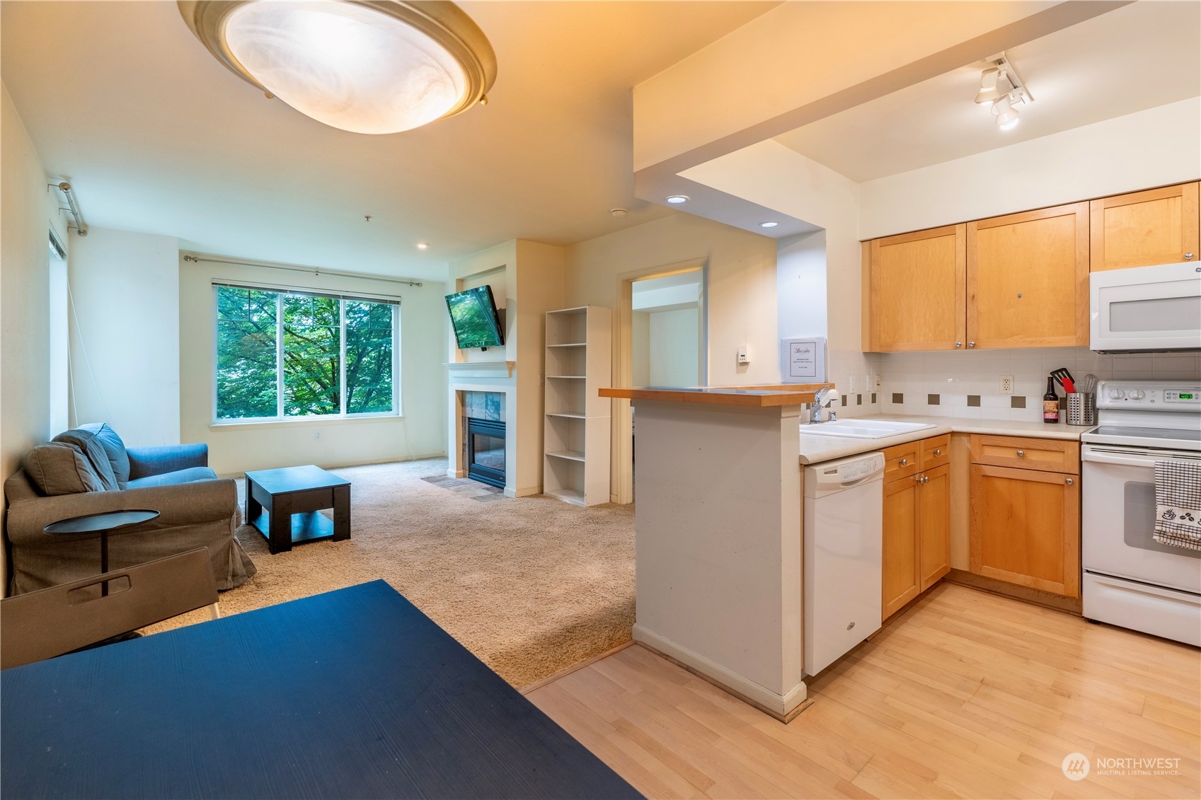 1525 NW 57th Street #401, -5625 Unit: 401