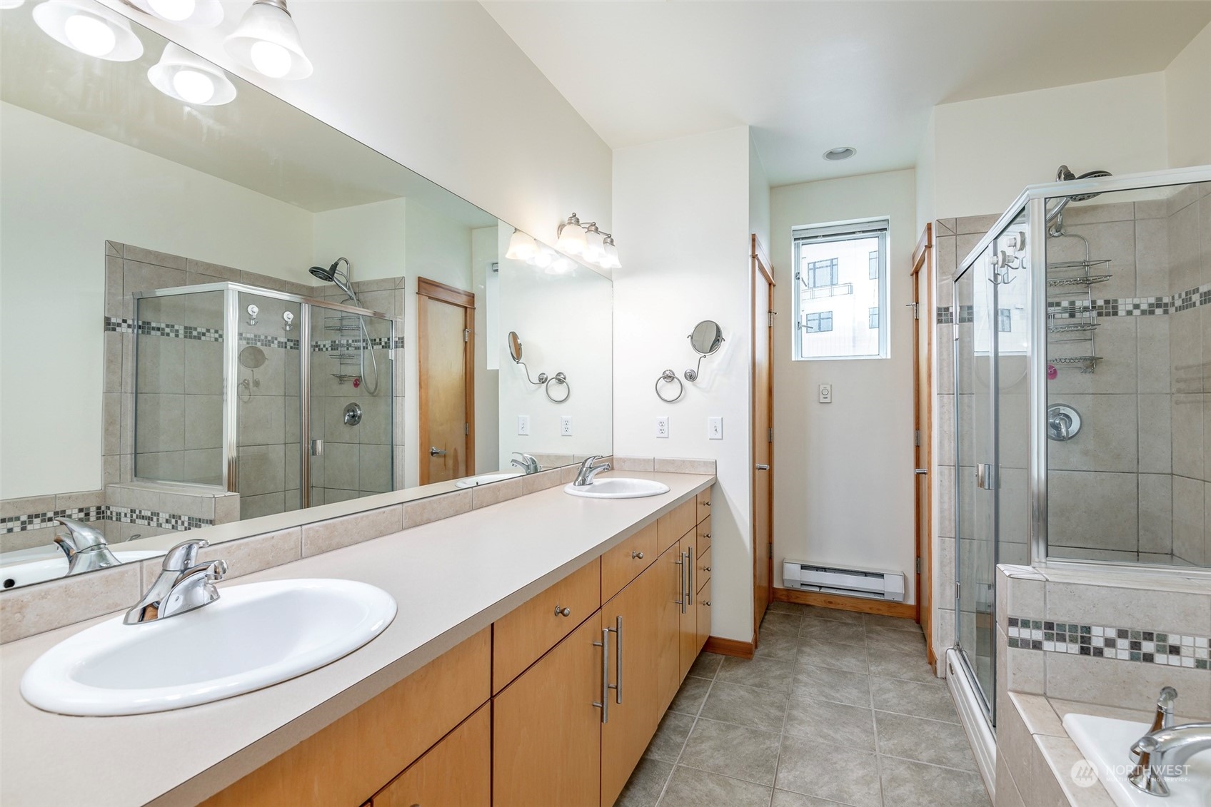 2520 S Jefferson Avenue Unit: F