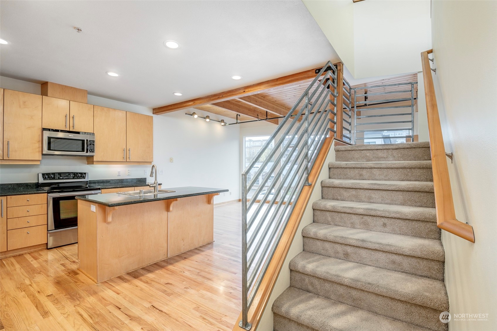 2520 S Jefferson Avenue Unit: F