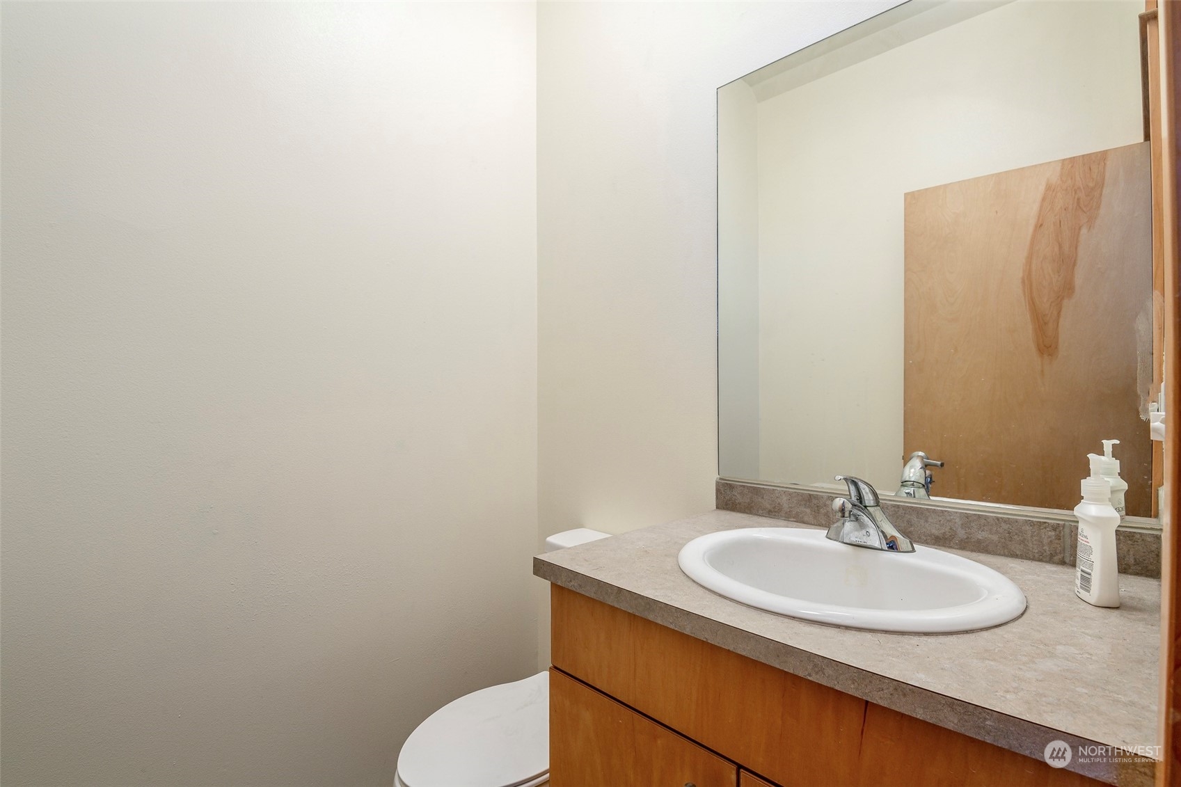 2520 S Jefferson Avenue Unit: F