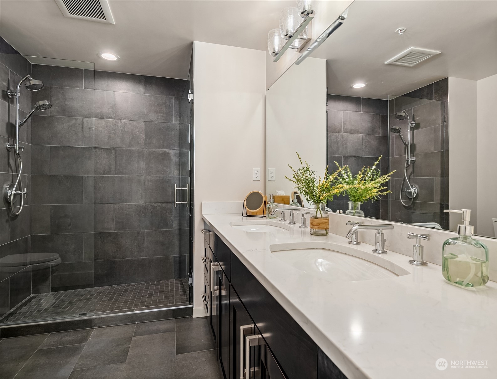 2911 2nd Avenue Unit: 1210