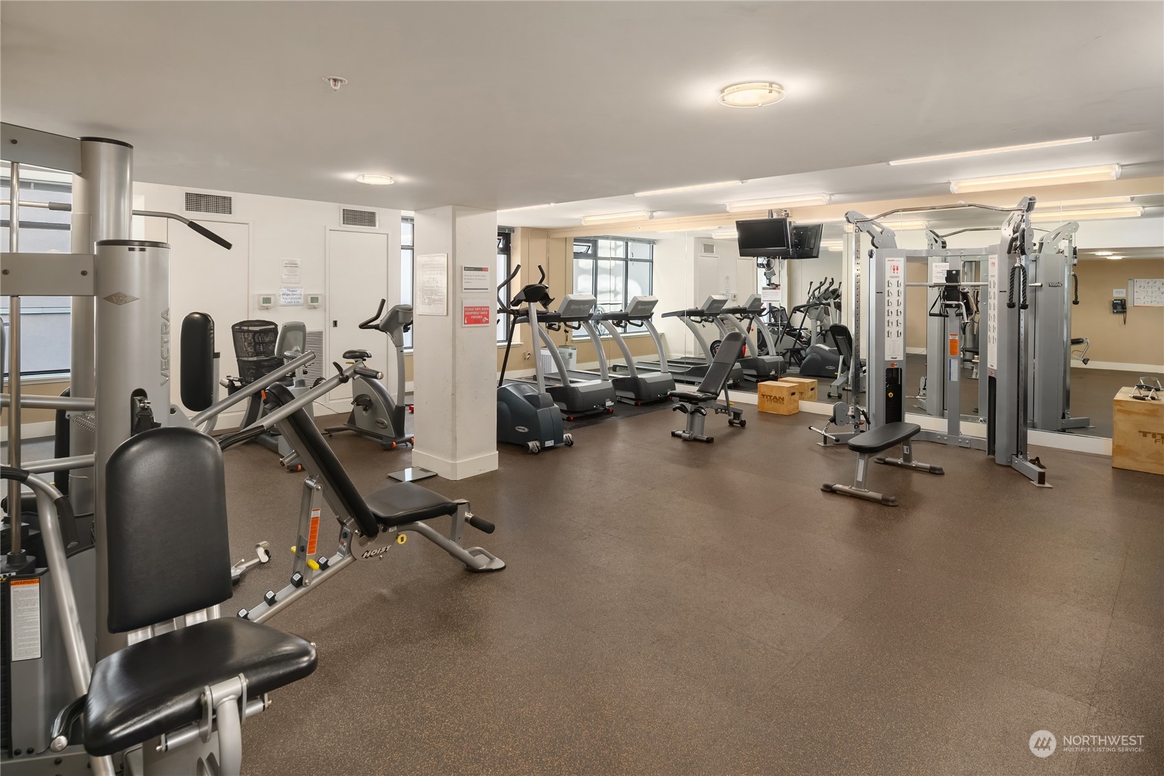 2911 2nd Avenue Unit: 1210