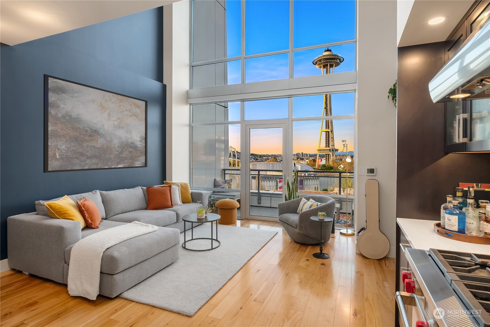 2911 2nd Avenue Unit: 1210