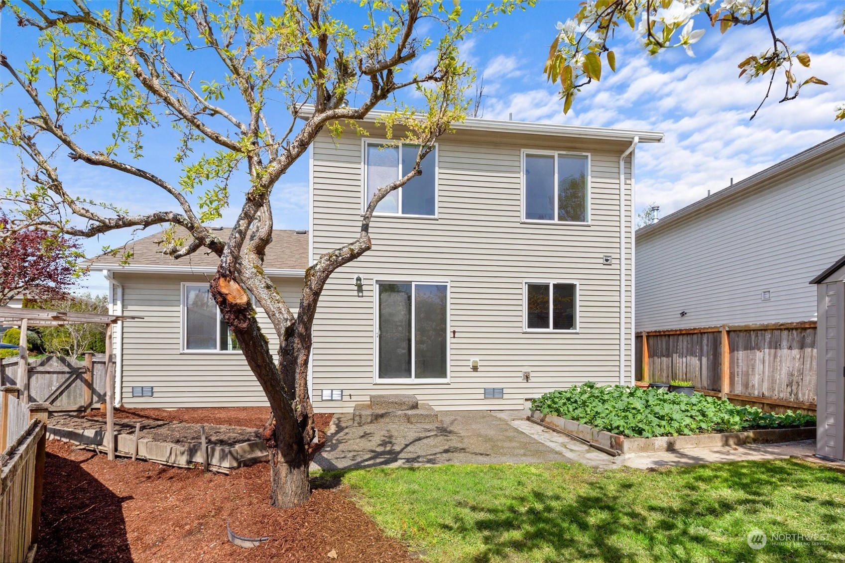 3020 Rosewood Street