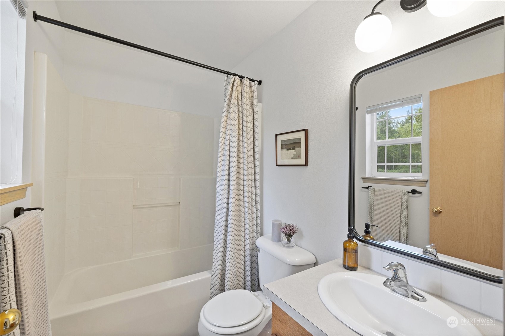 3020 Rosewood Street