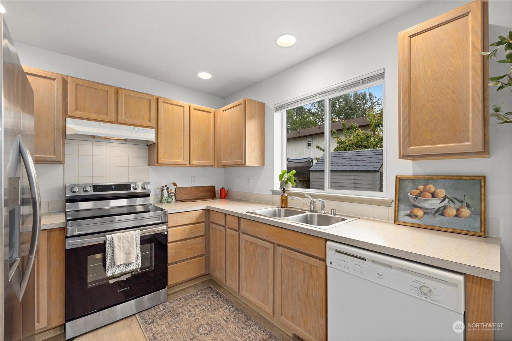 3020 Rosewood Street