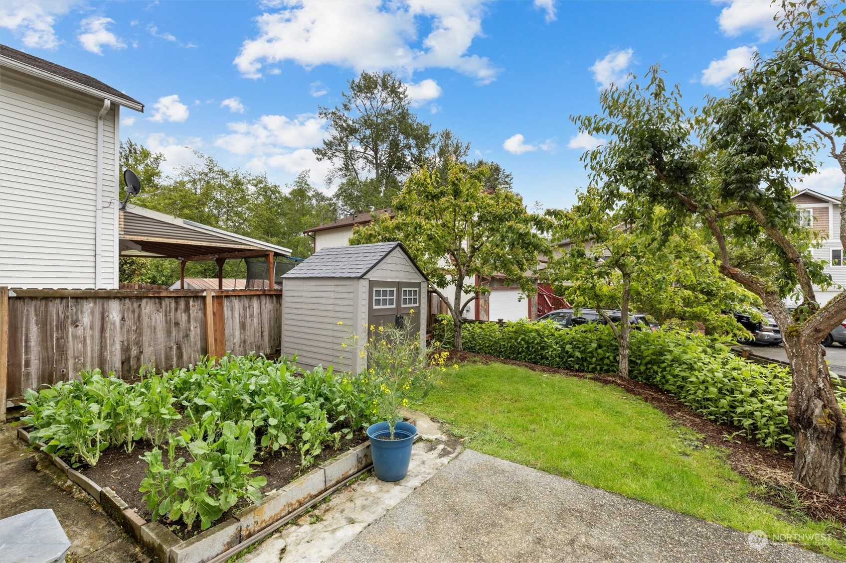 3020 Rosewood Street