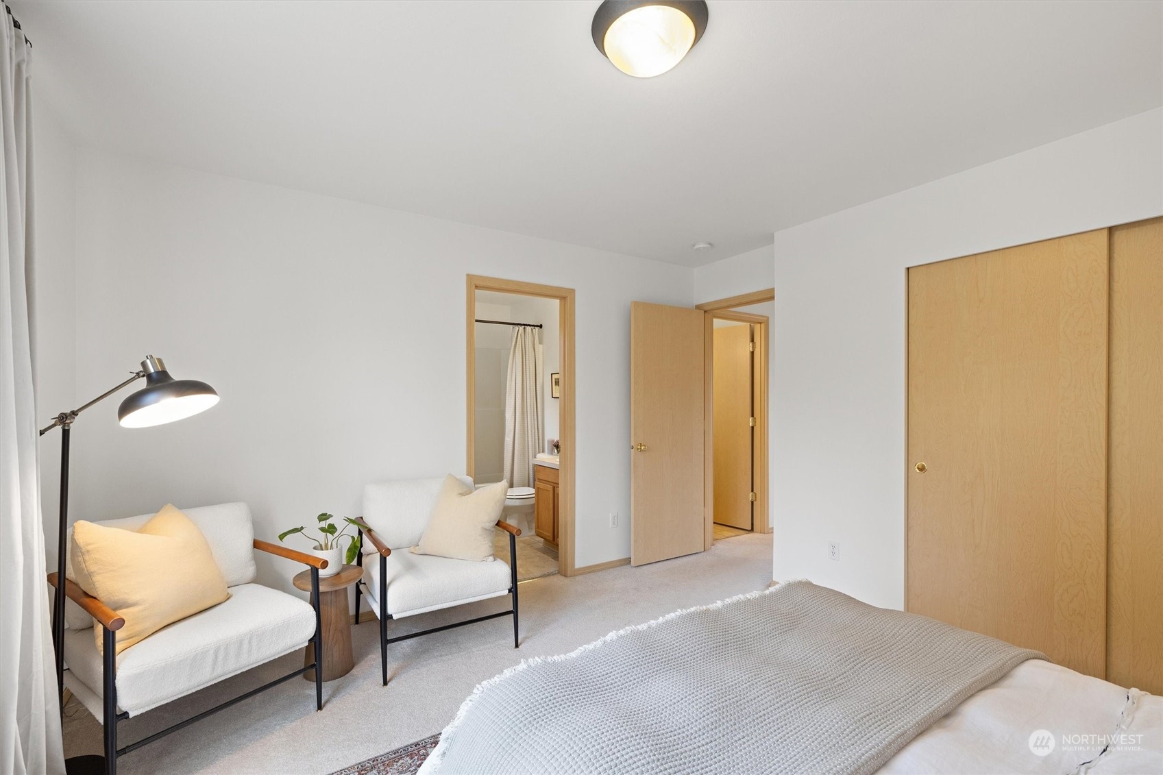 3020 Rosewood Street