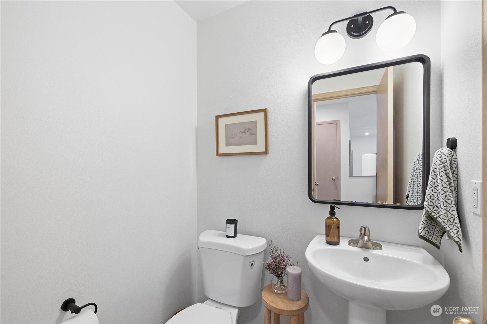 3020 Rosewood Street