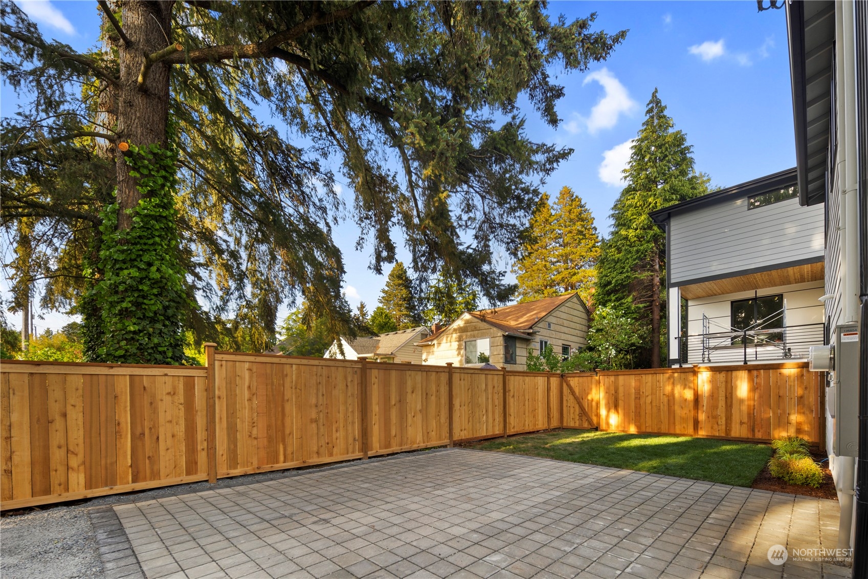 9009 Dayton Avenue N