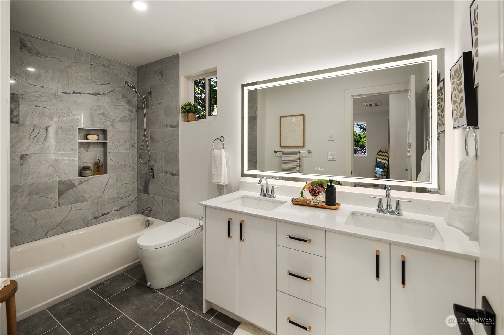 9009 Dayton Avenue N