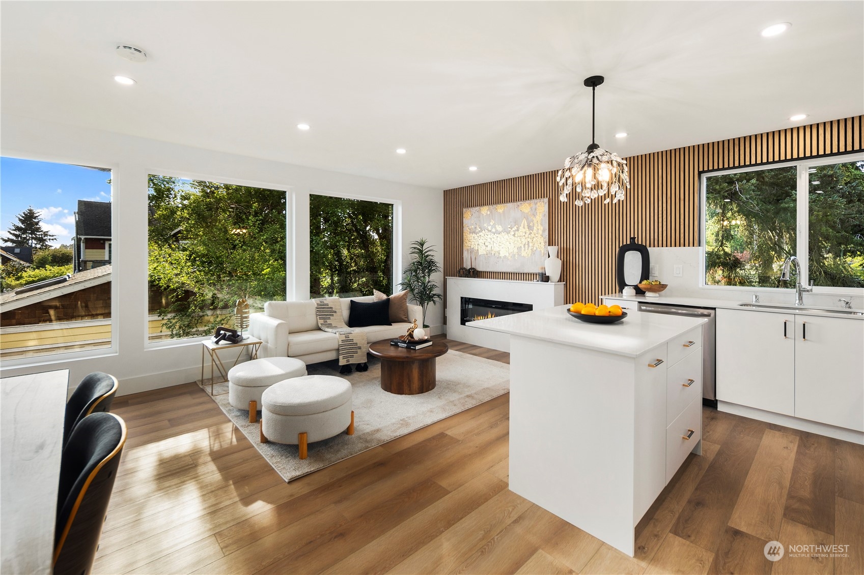 9009 Dayton Avenue N