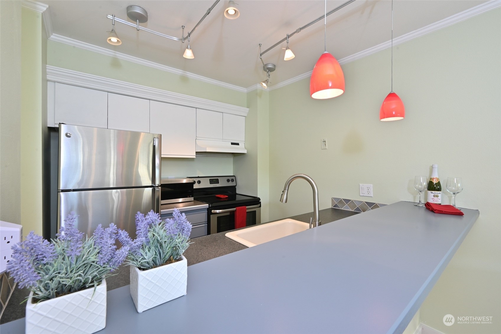 3926 1st Avenue NE Unit: 25