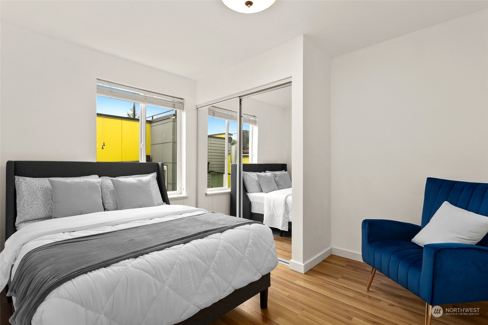 3926 1st Avenue NE Unit: 25