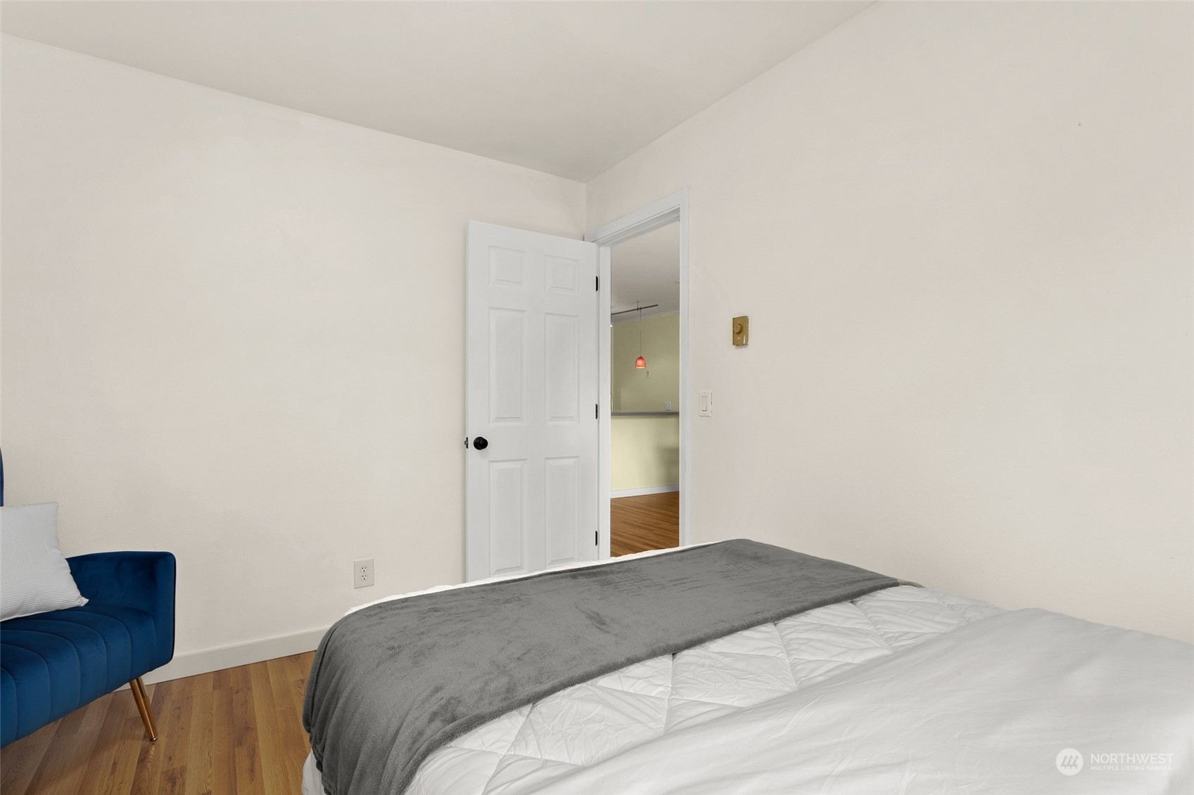 3926 1st Avenue NE Unit: 25