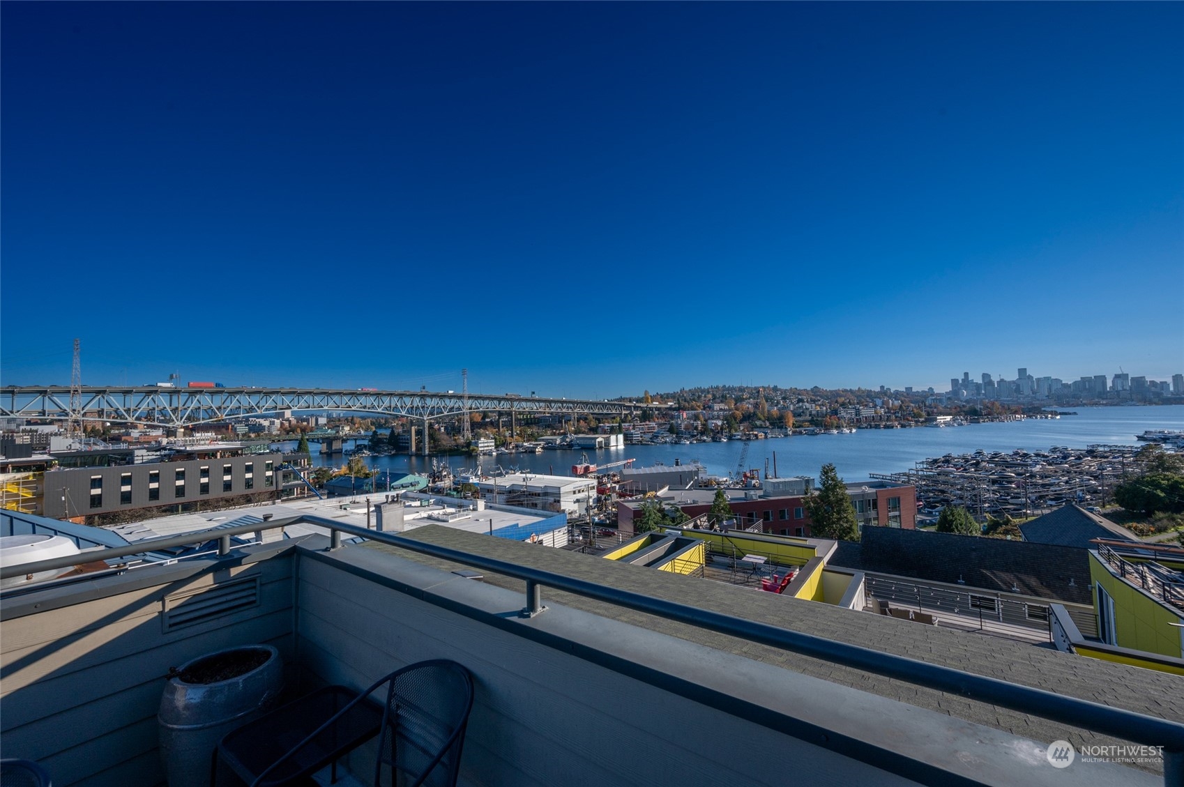 3926 1st Avenue NE Unit: 25