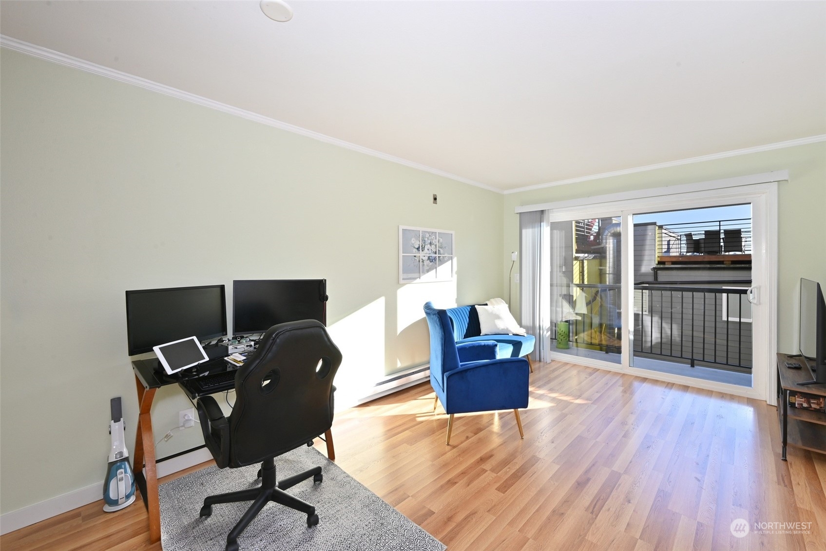 3926 1st Avenue NE Unit: 25