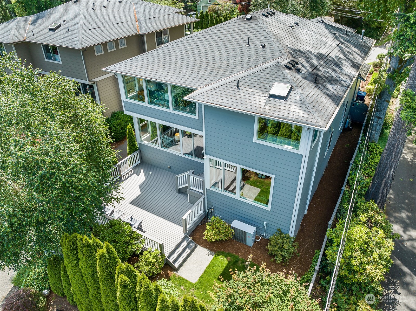 13218 42nd Avenue NE