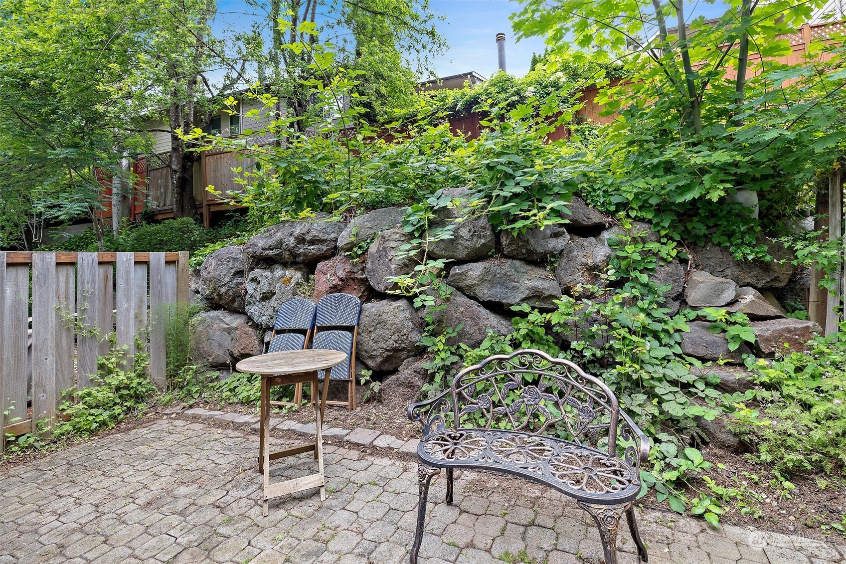 1555 Union Ave NE Unit: 40