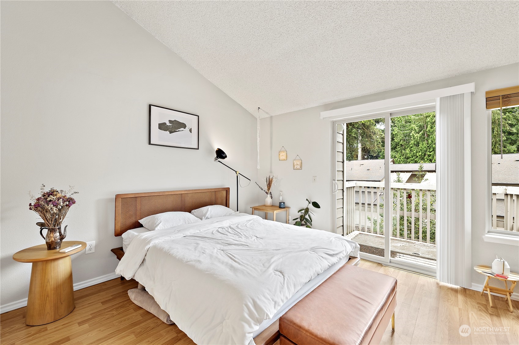 1555 Union Ave NE Unit: 40