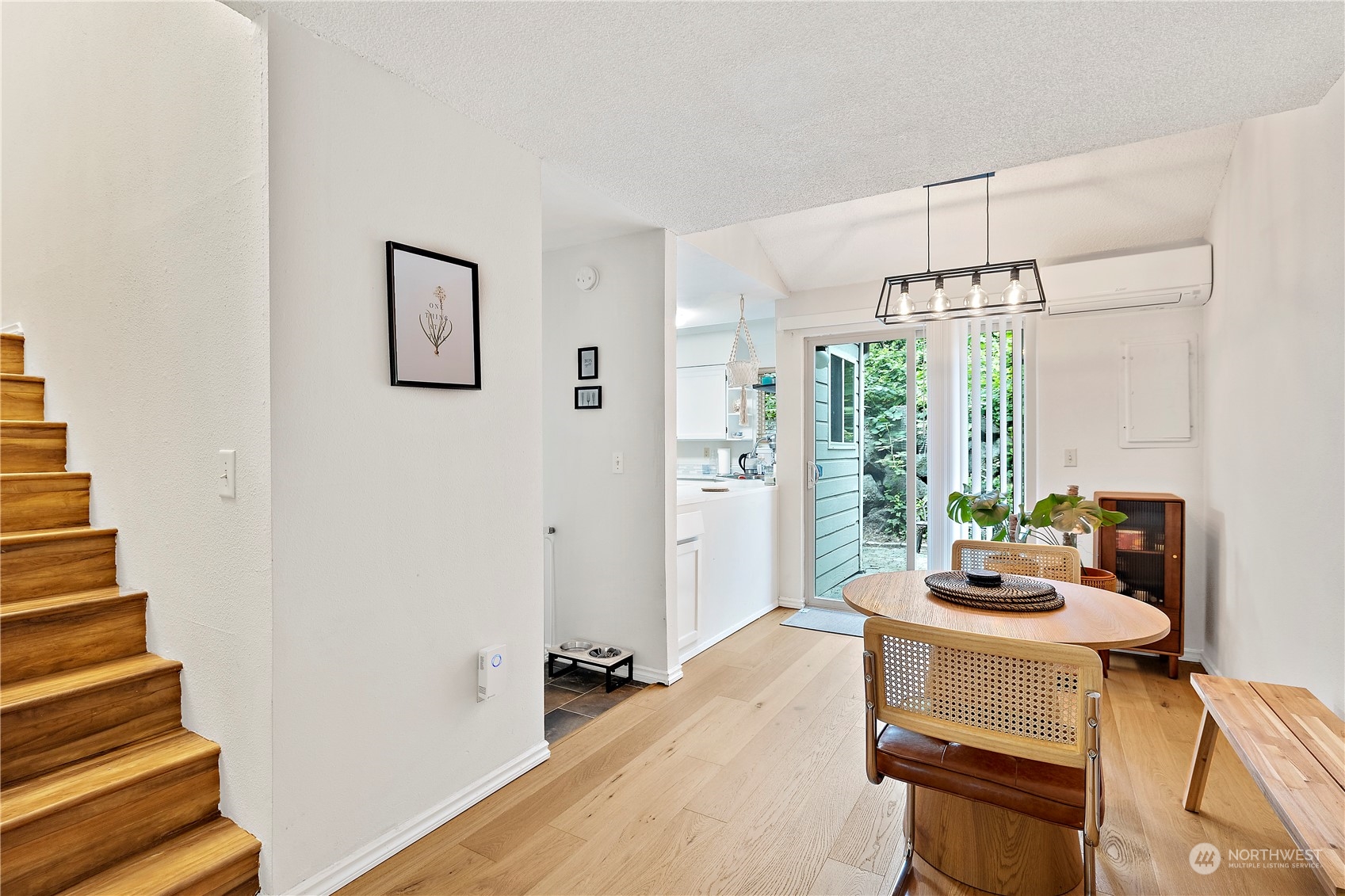 1555 Union Ave NE Unit: 40