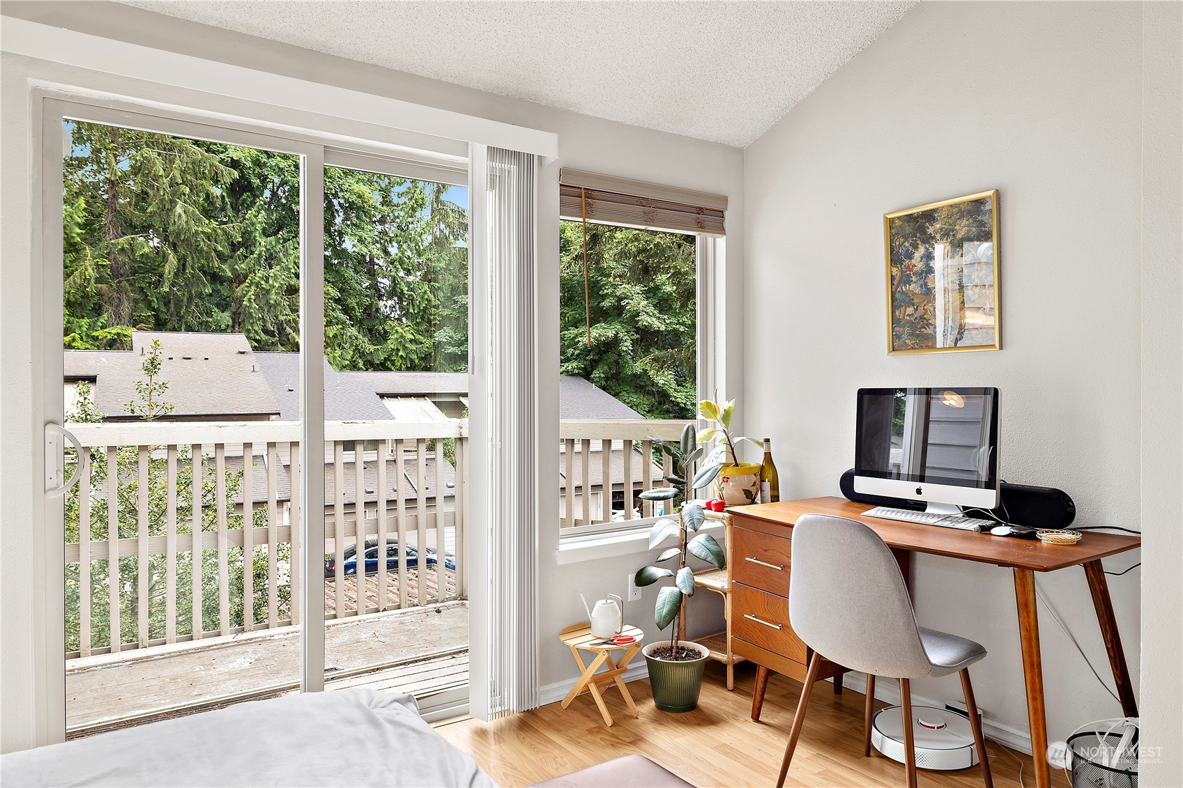 1555 Union Ave NE Unit: 40