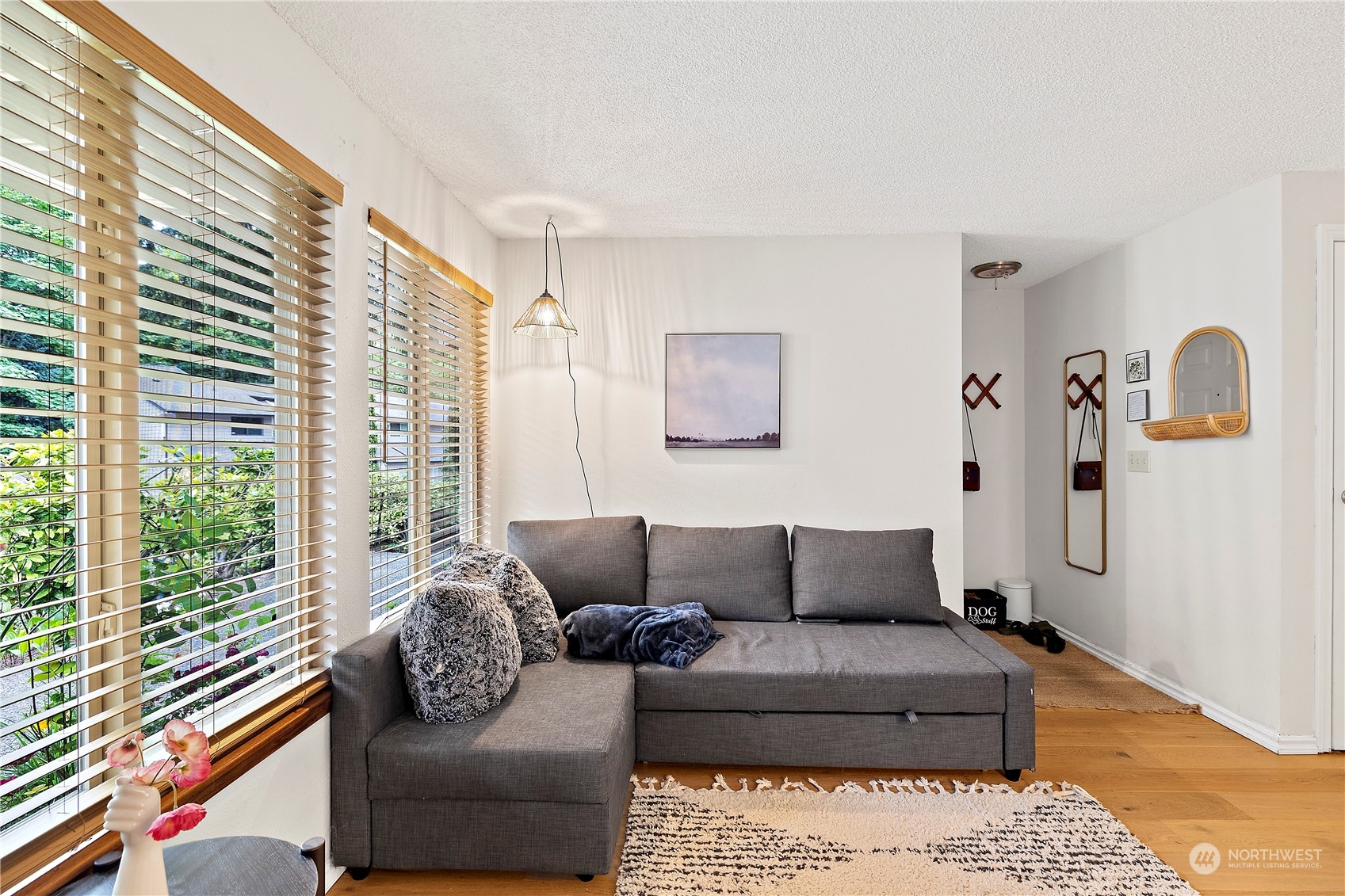 1555 Union Ave NE Unit: 40