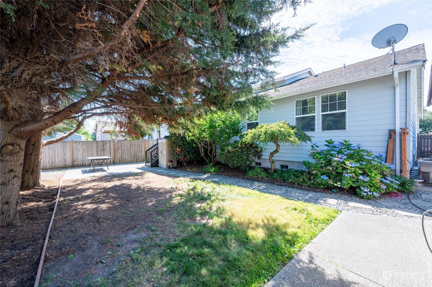 1817 E Fairhaven Avenue