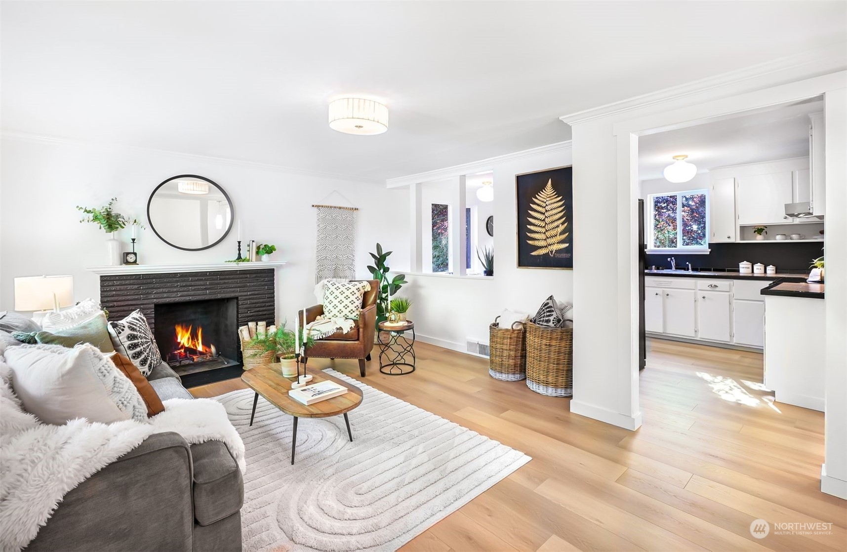 15839 15th Avenue NE