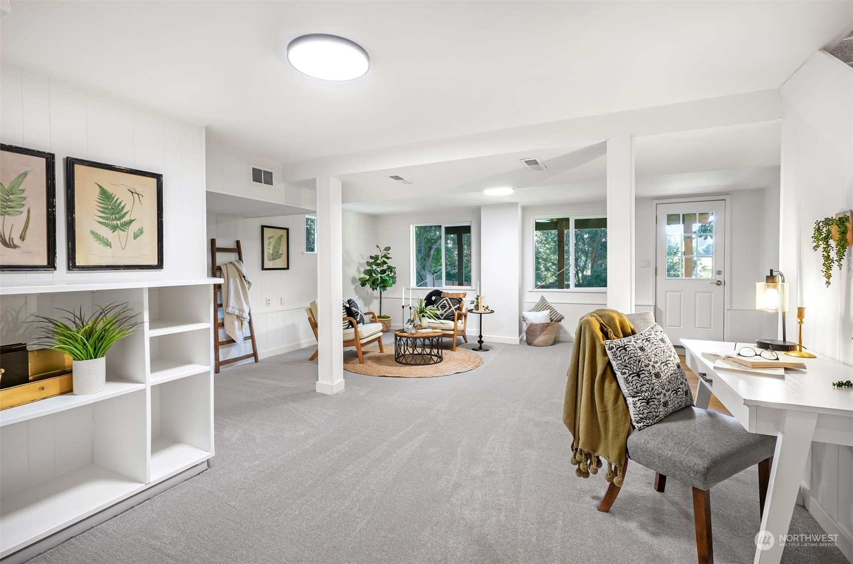 15839 15th Avenue NE