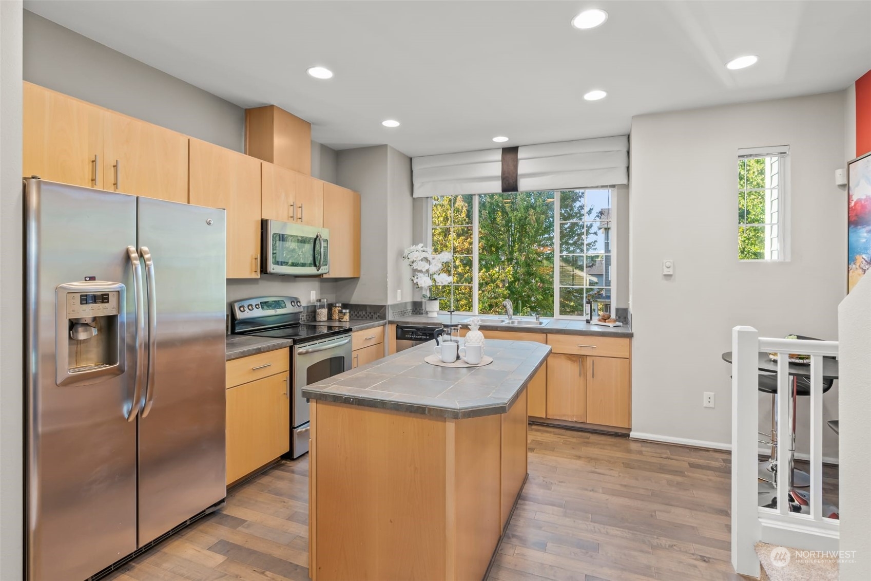 2809 SW Morgan Street